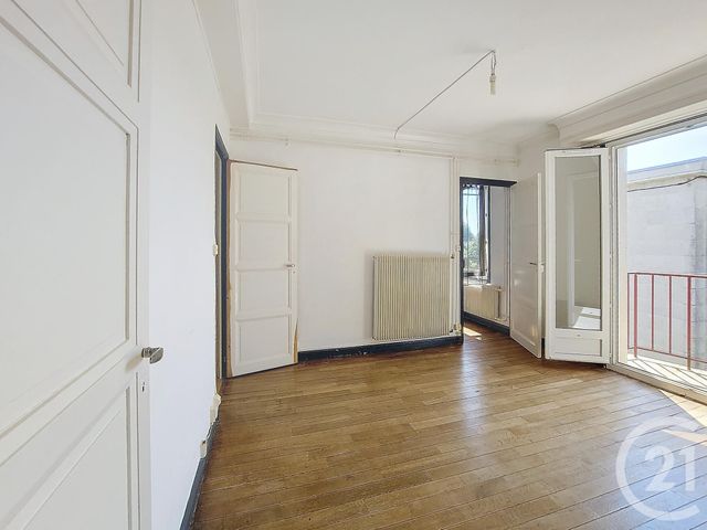 Appartement F2 à vendre - 2 pièces - 49.37 m2 - CHAUMONT - 52 - CHAMPAGNE-ARDENNE - Century 21 Agence Diderot